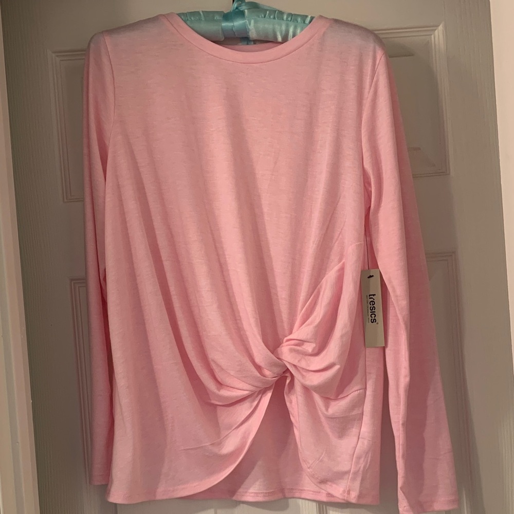 Tresics Light Pink Long-Sleeve Twist Hem Top